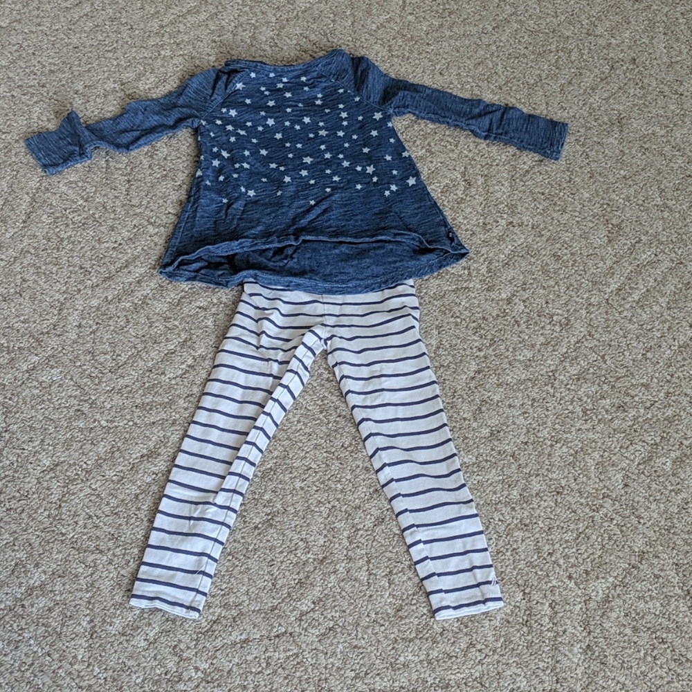 Tunic and leggings